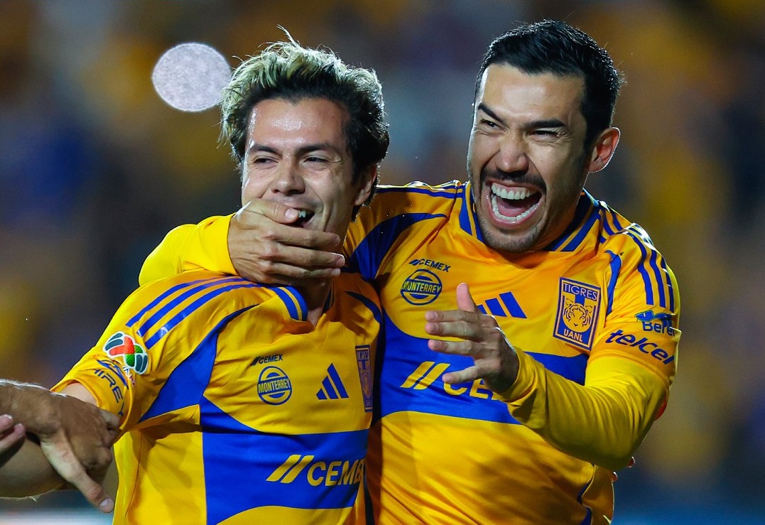 Tigres remonta ante Rayados y se lleva el Clásico Regio