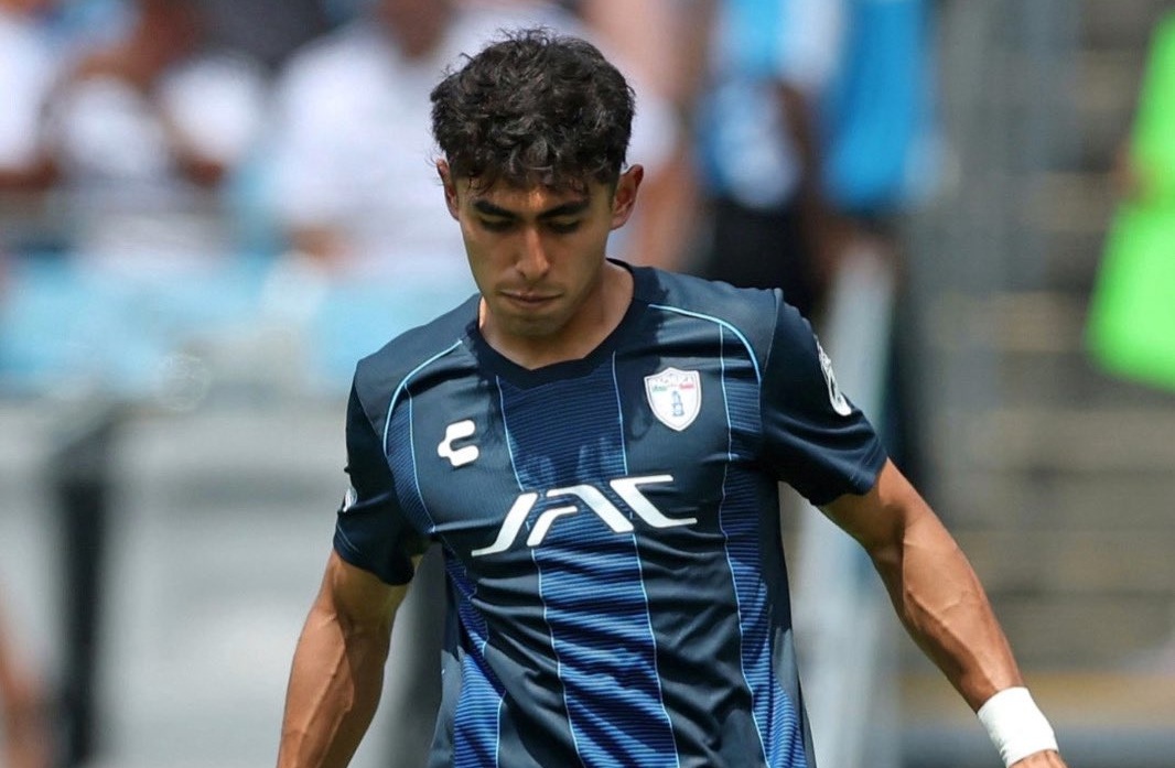 Ajax y Braga buscan fichar a Elías Montiel