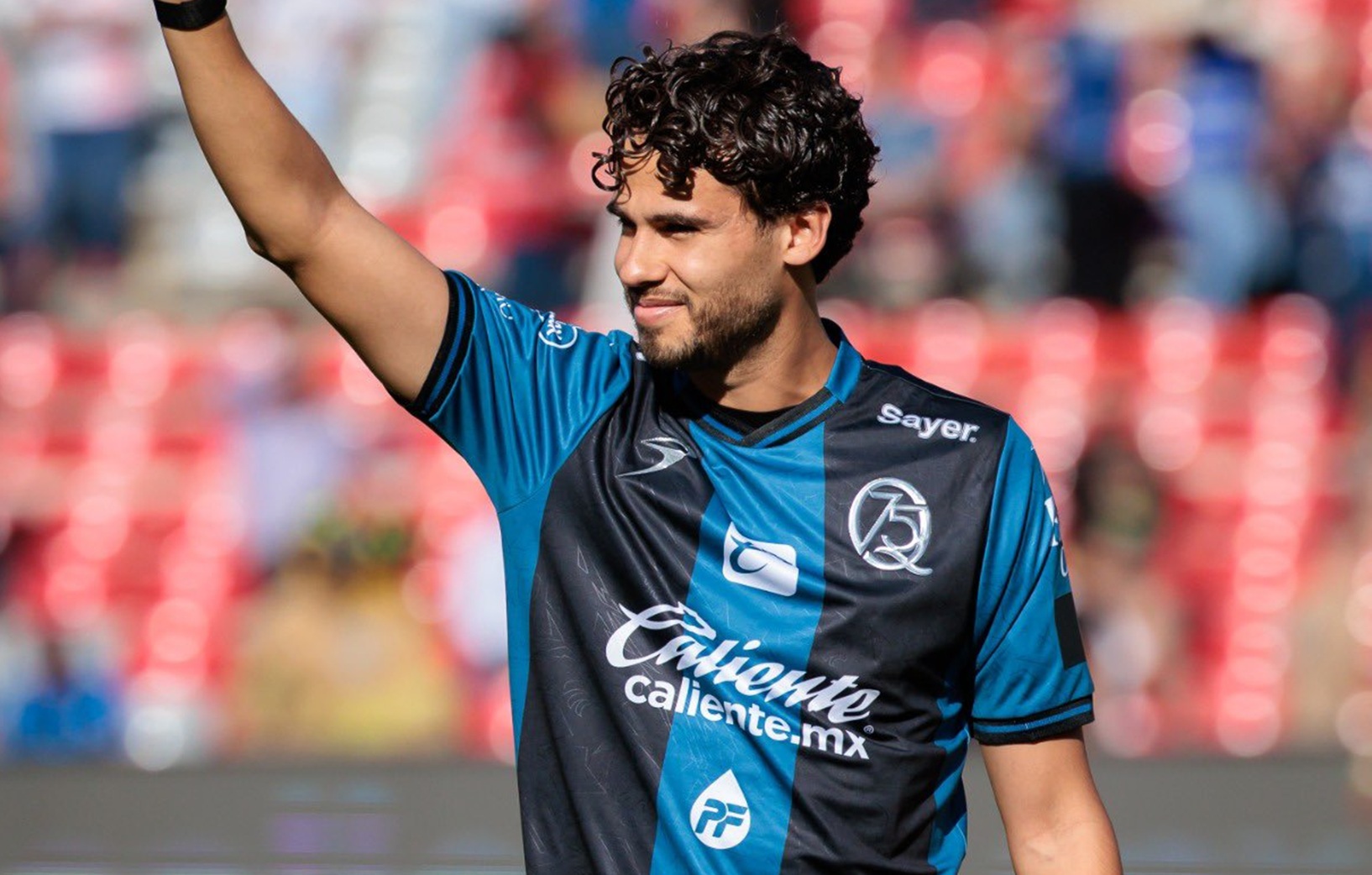 Diego Reyes es nuevo defensor de Querétaro