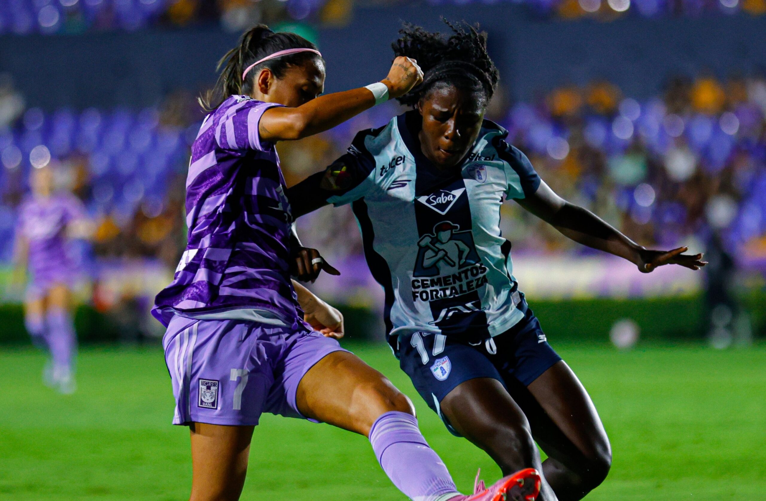Pachuca Femenil termina con el invicto de Tigres Femenil