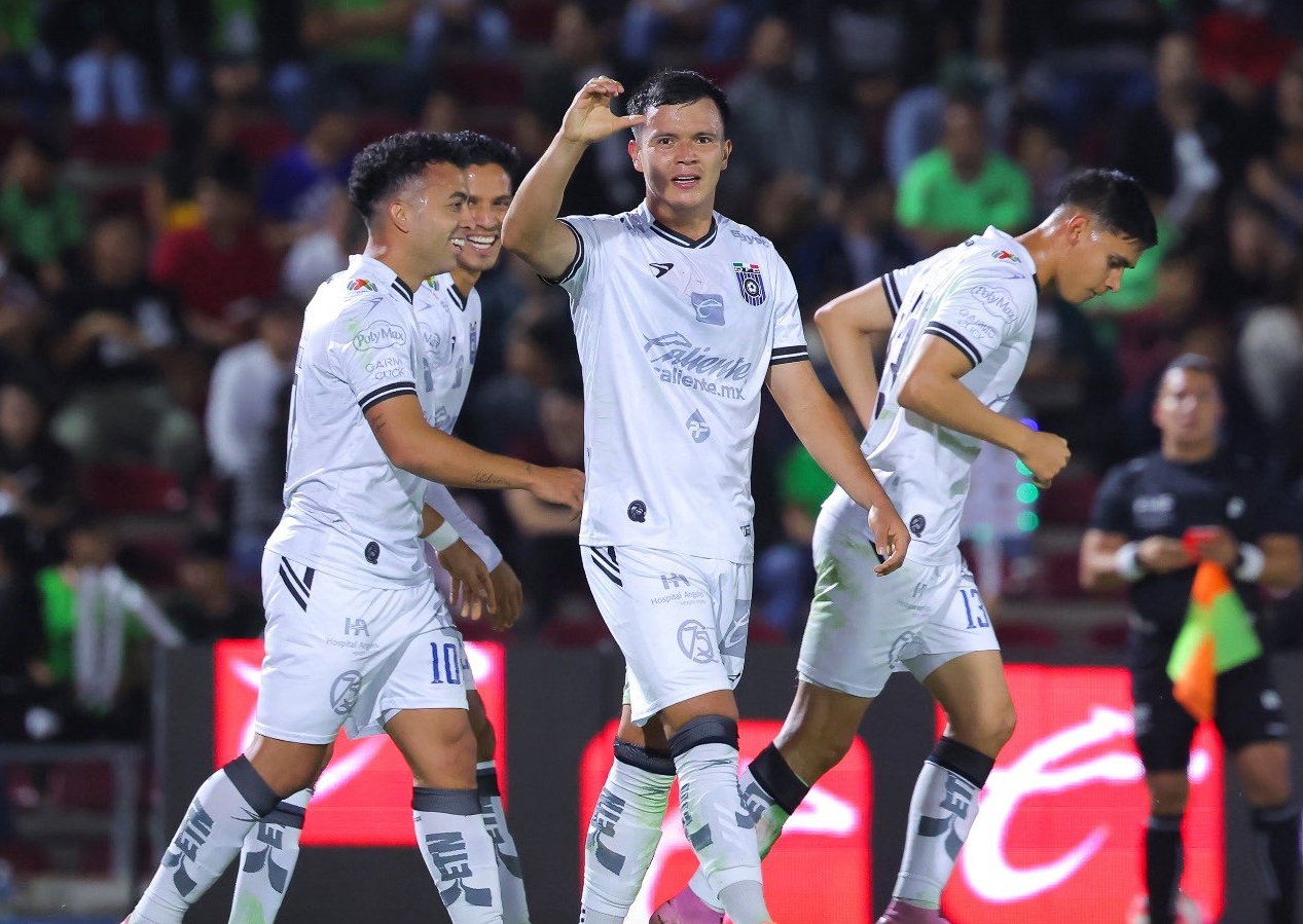 Querétaro da la campanada en Juárez y sueña con play-in