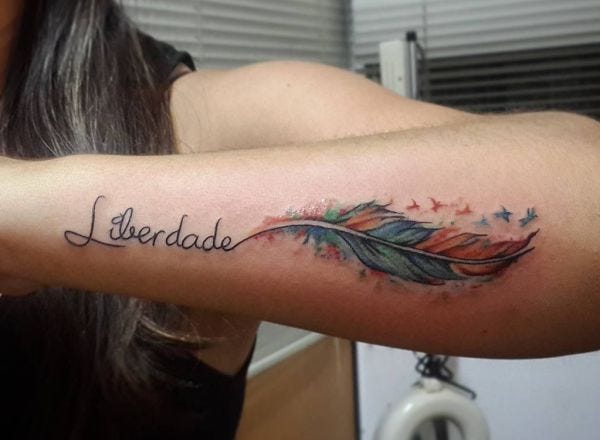 Tatuagens De Penas: Desenhos, Idéias E Significados | By Tatuagens Hd | Medium 440_x_600_jpg