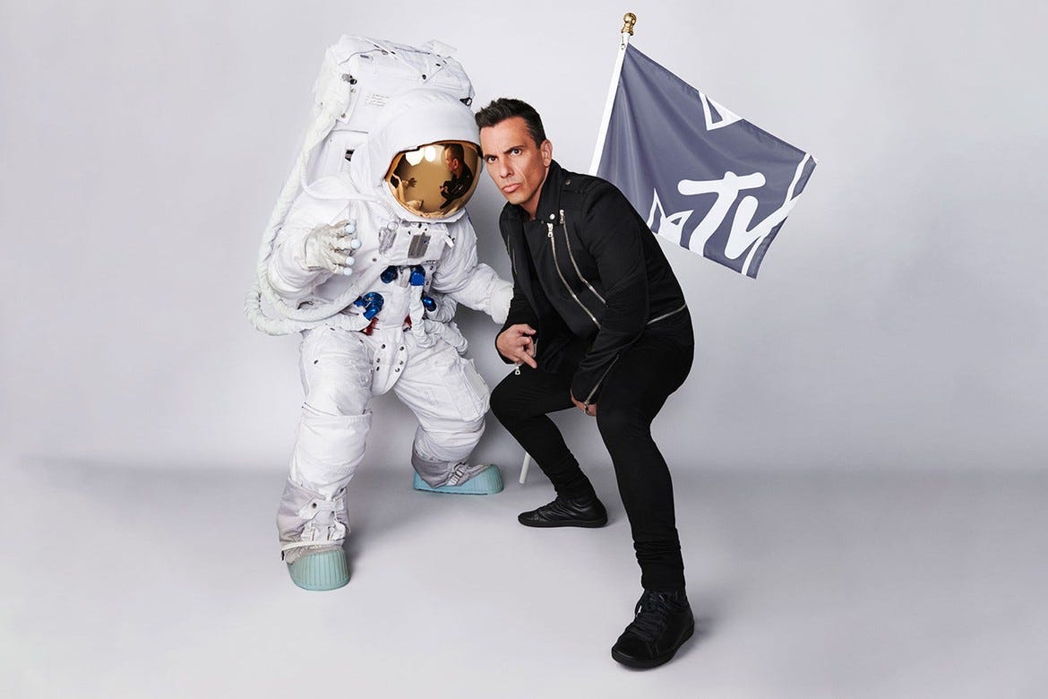 Mtv Video Music Awards Goldder  Mtv Video Music Awards Goldder