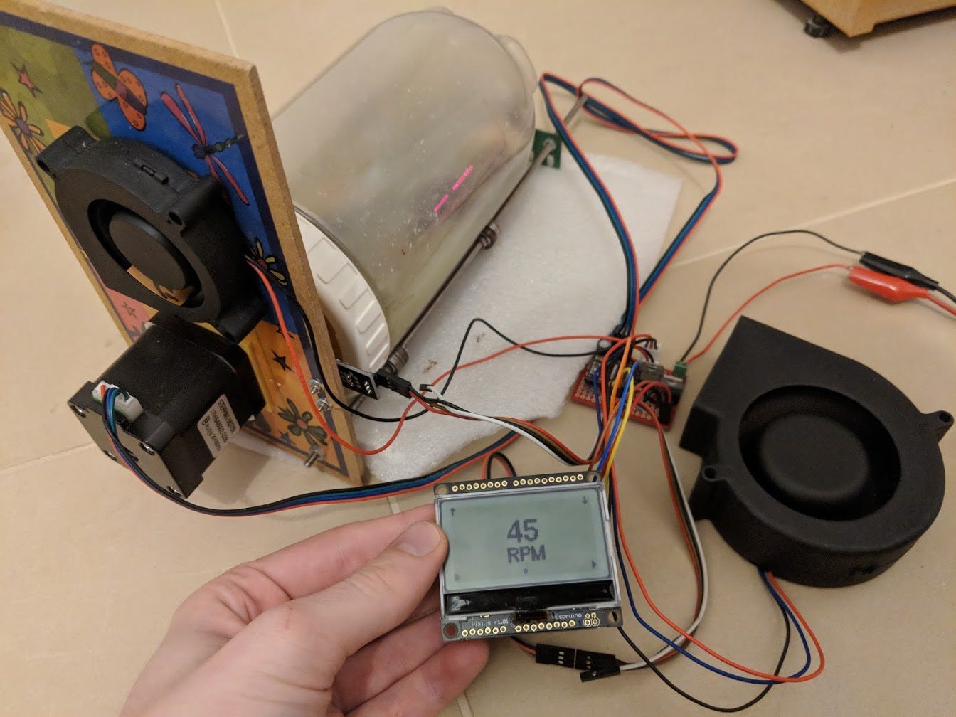 Rock Tumbler Homemade Rock Tumbler Powered A 1 6 Hp Motor Constructed From Steel Wood Pillow Block Bearings Rock Tumbler Rock Tumbler Diy Diy Tumblers 