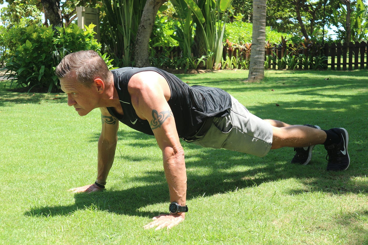 static push-up plank position