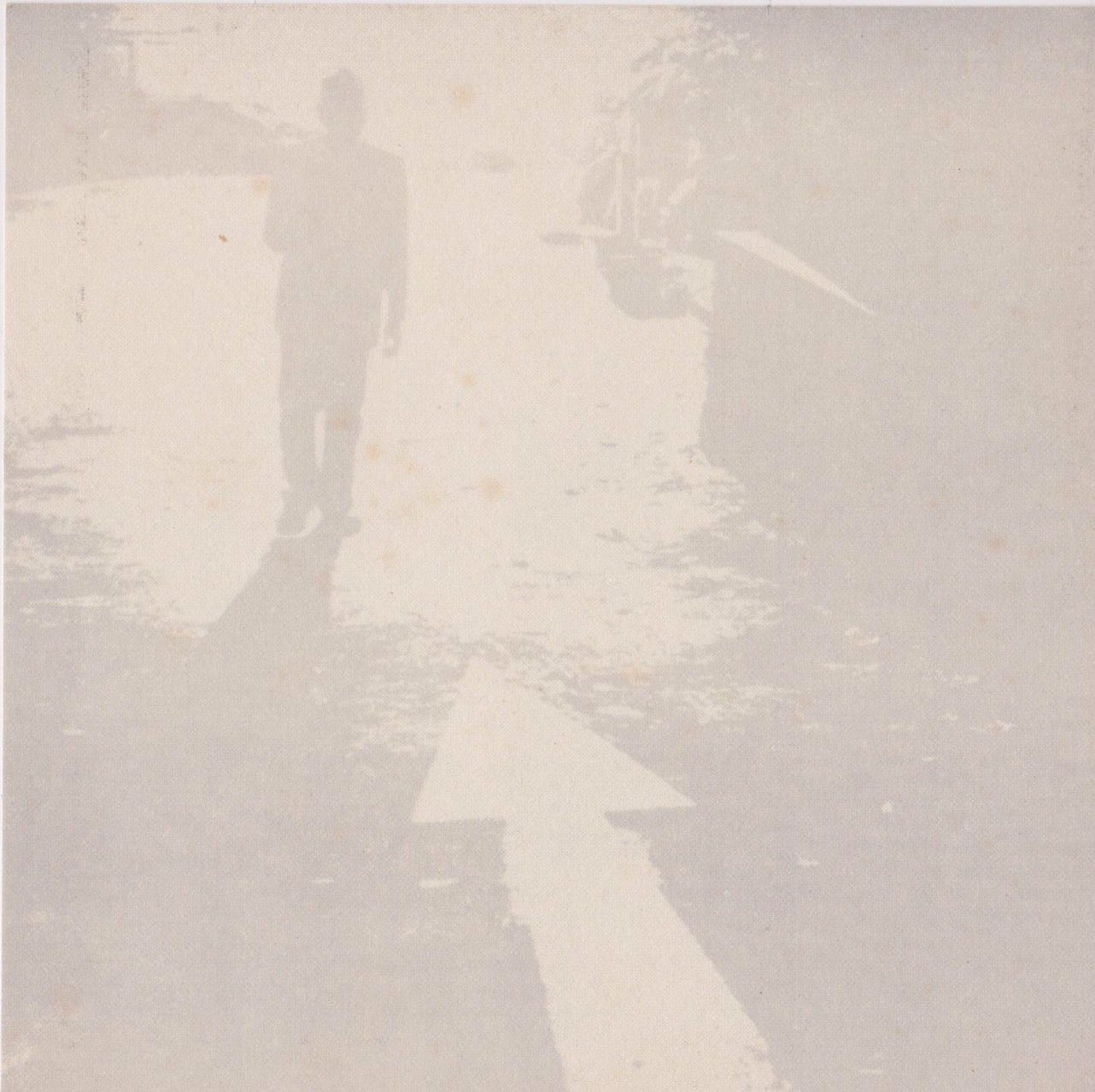 Kita berdua hanya berpegangan tangan. Ulasan Efek Rumah Kaca Putih Bagian Pertama Tiada By Noisebleed Medium