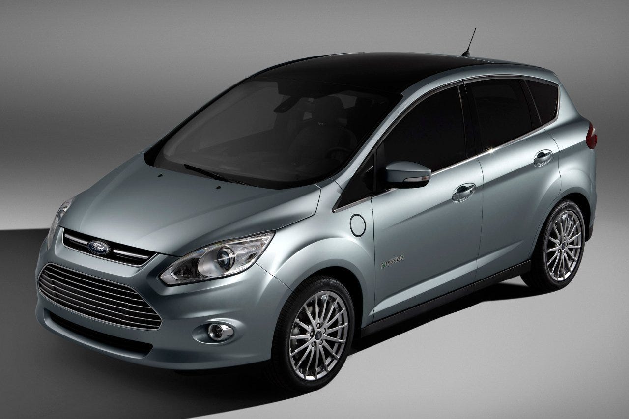 photo Difference Between Mpv And Suv Cars what is the difference between suvs mpvs and crossovers by john dory medium