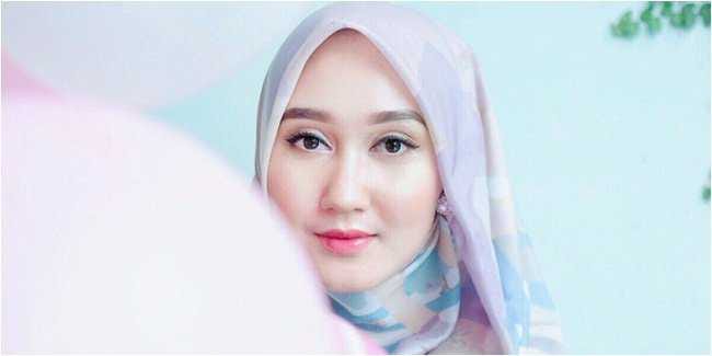 Baju yg aku pakai : Lebih Praktis Cara Memakai Jilbab Instan Dengan Menggunakan Ciput Ninja By Grosir Jilbab Instan Medium