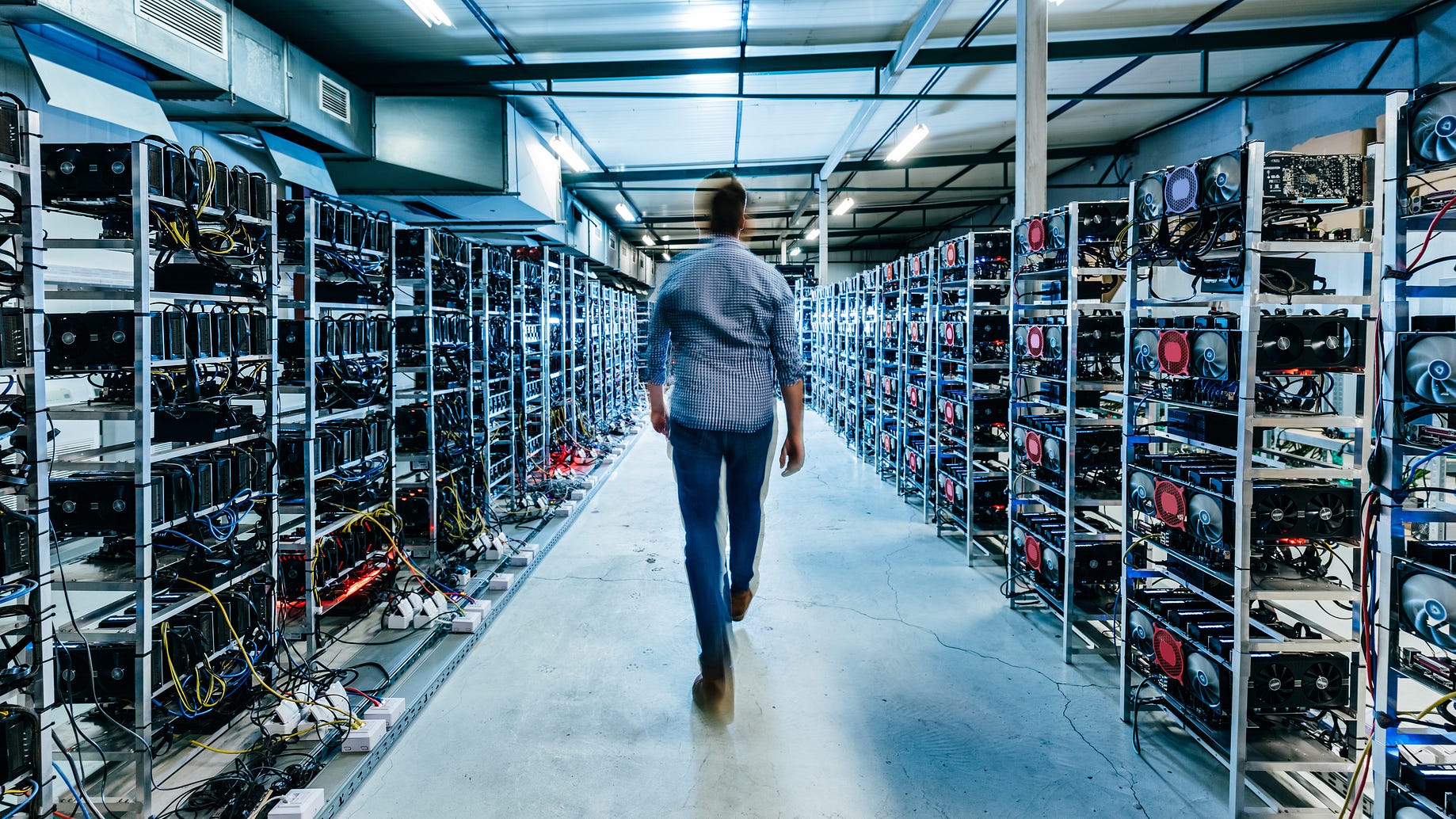 All miners on the bitcoin network are all racing to try and solve a mathematics puzzle so that they can e. How To Cash Out Large Amounts Of Bitcoin By Coin Cloud Medium