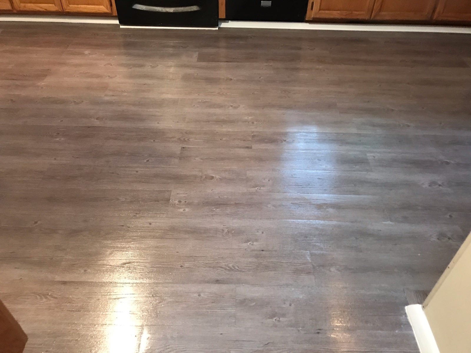 5 Quick Ways To Make Laminate Floors Shine Vinyl Floor Shine Restoration.