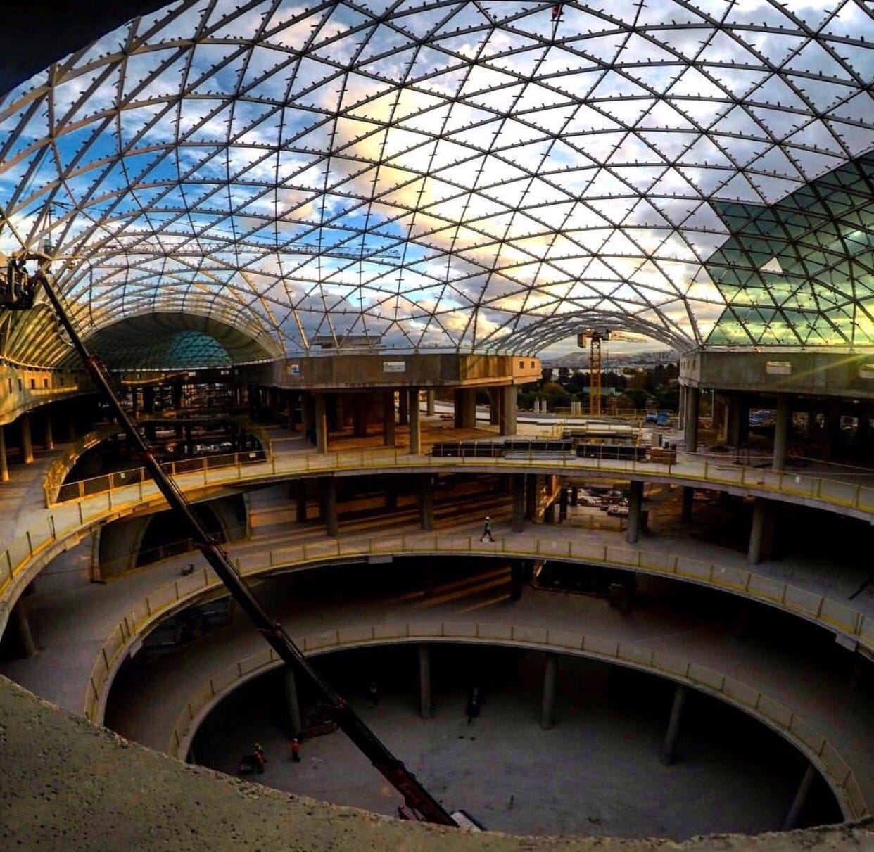 Izmir Istinyepark Avm Ve Oteli 4 Bin 500 Kisiye Is Imkani Sunacak Ntv