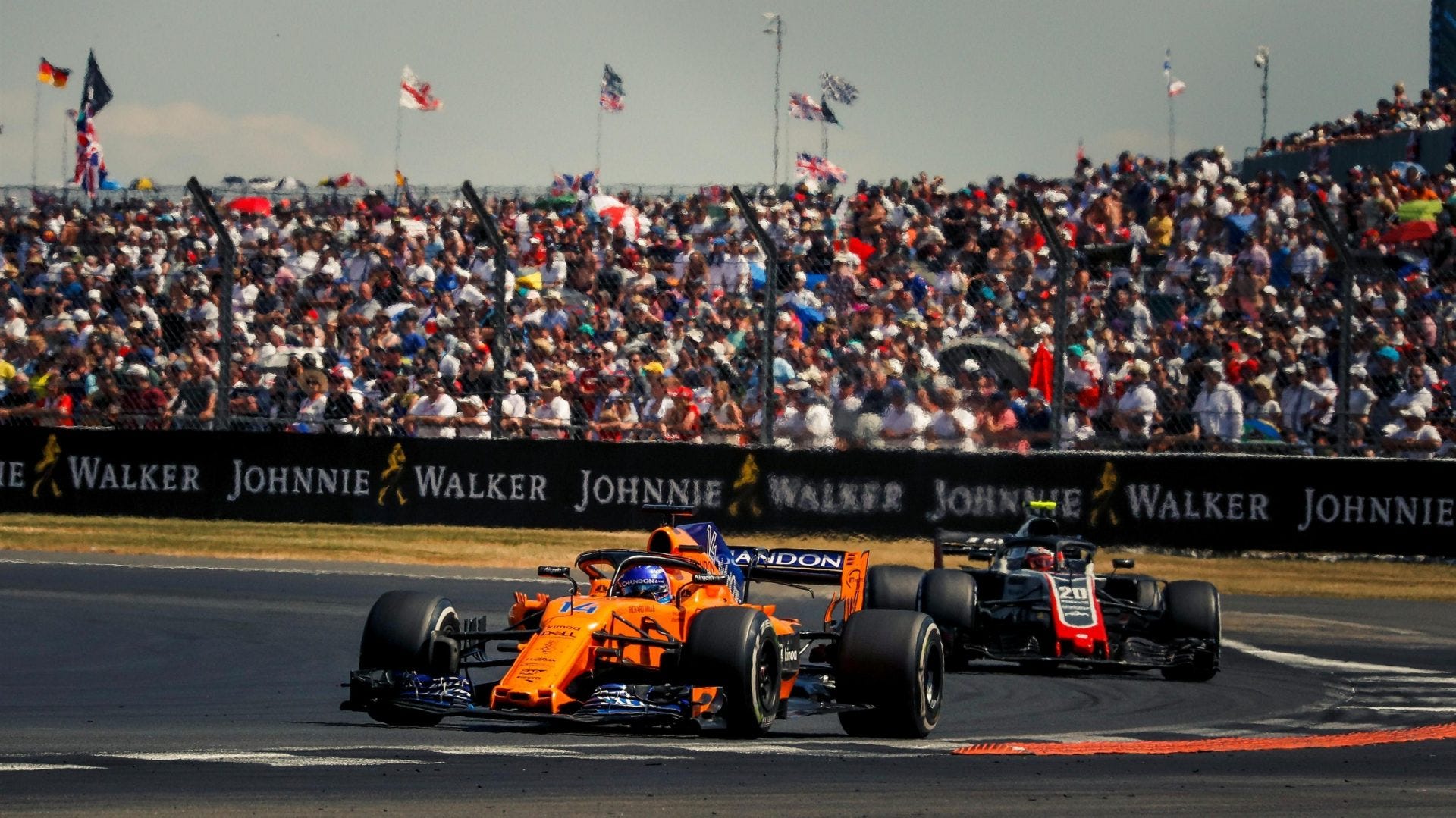 Fernando Alonso Not Very Happy With Kevin Magnussen S