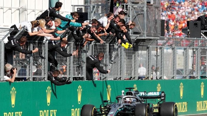 Hasil F1 Gp Hongaria Seru Hamilton Kalahkan Verstappen Di