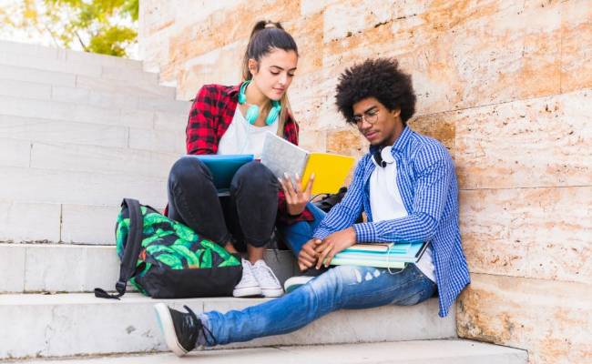 The Power Of Peer-2-Peer Learning In Online Education | By Swollet | Medium