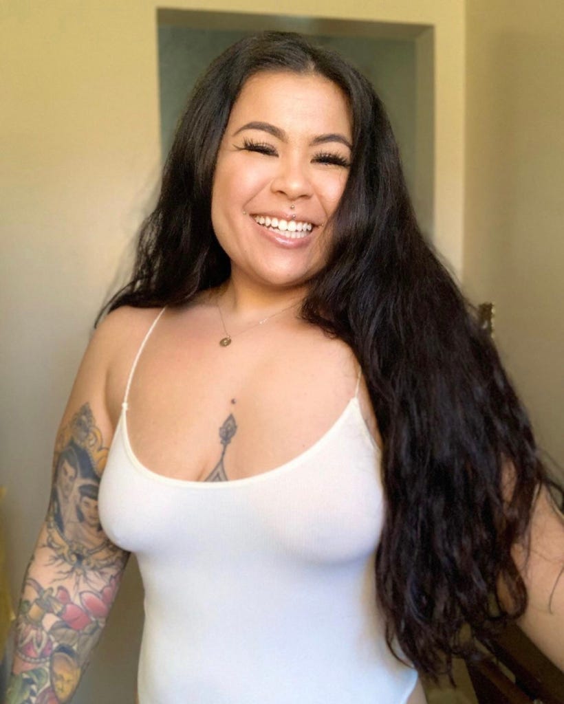 Got a link?. Powerlifting women do OnlyFans | by Emma Jarman | Medium