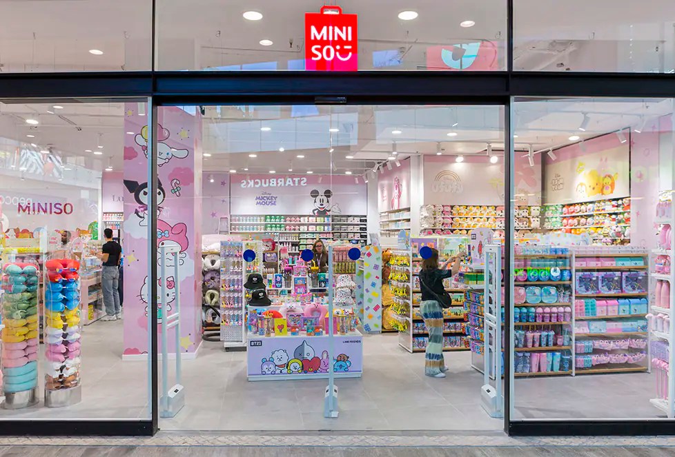 MINISO: كيف تحولت إلى واحدة من أسرع شركات التجزئة نموًا في العالم؟