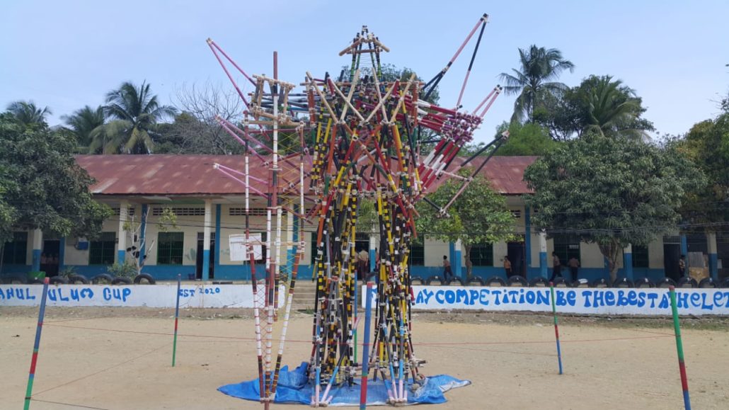 KREATIVITAS PIONERING ROBOT MERIAHKAN PRAMUKA SANTRI – Misbahul Ulum