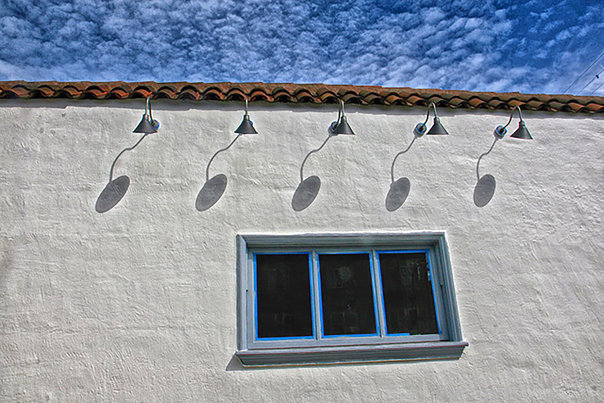 Lamps on Guerrero Street