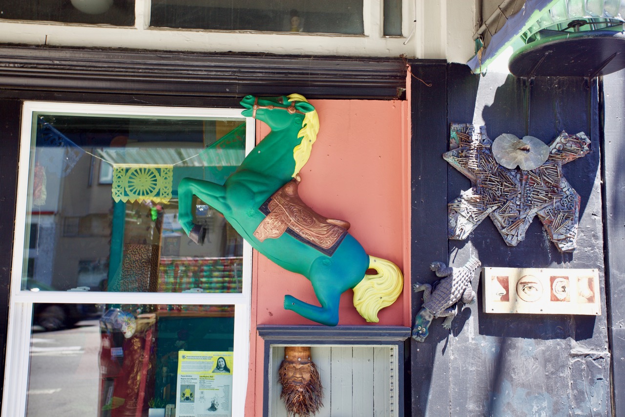 A painted pony at Radio Havana