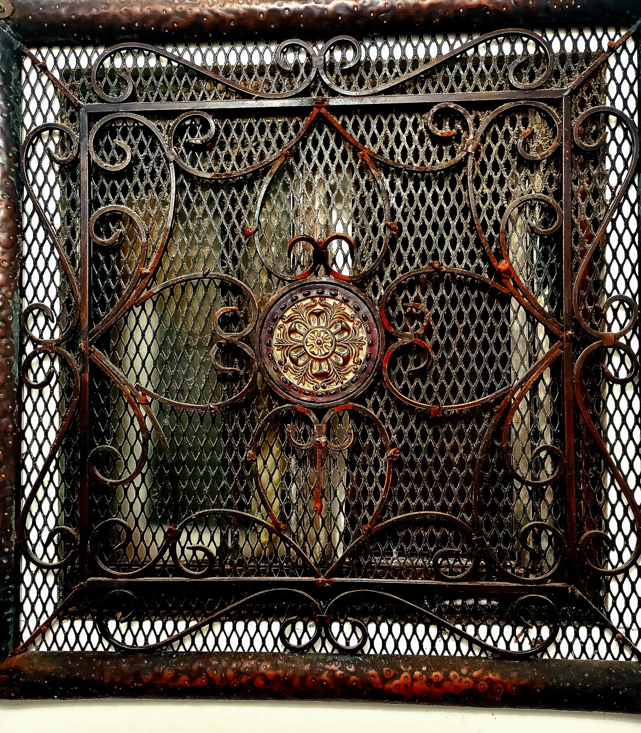 A metal grate as a piece of art.