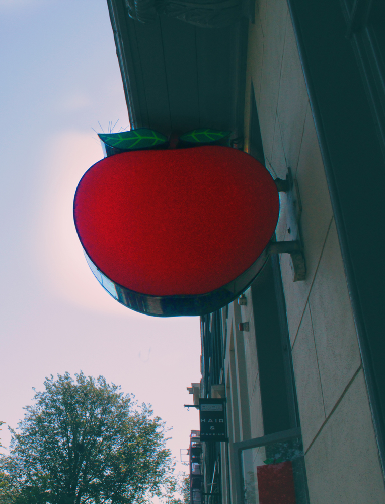 The apple of provocation