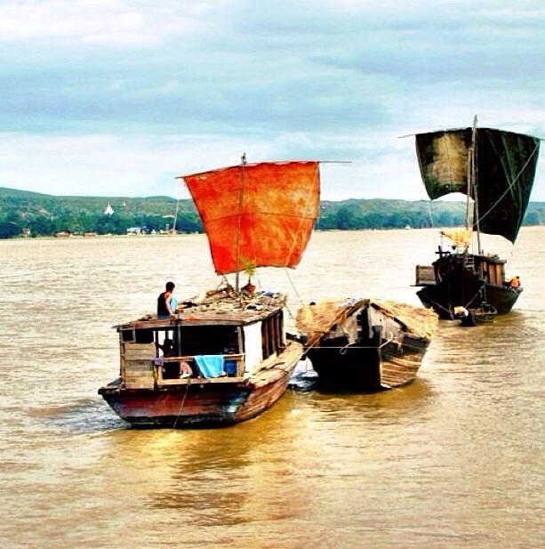 From Bagan to Mandalay by boat