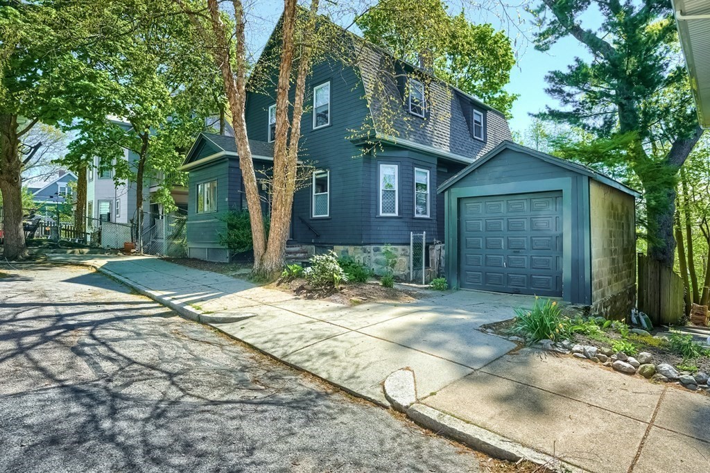 10 Guernsey St., Roslindale- 9,000