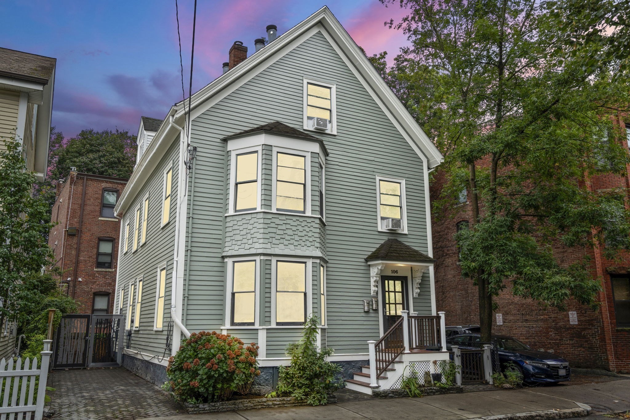 106 Brook St., Brookline