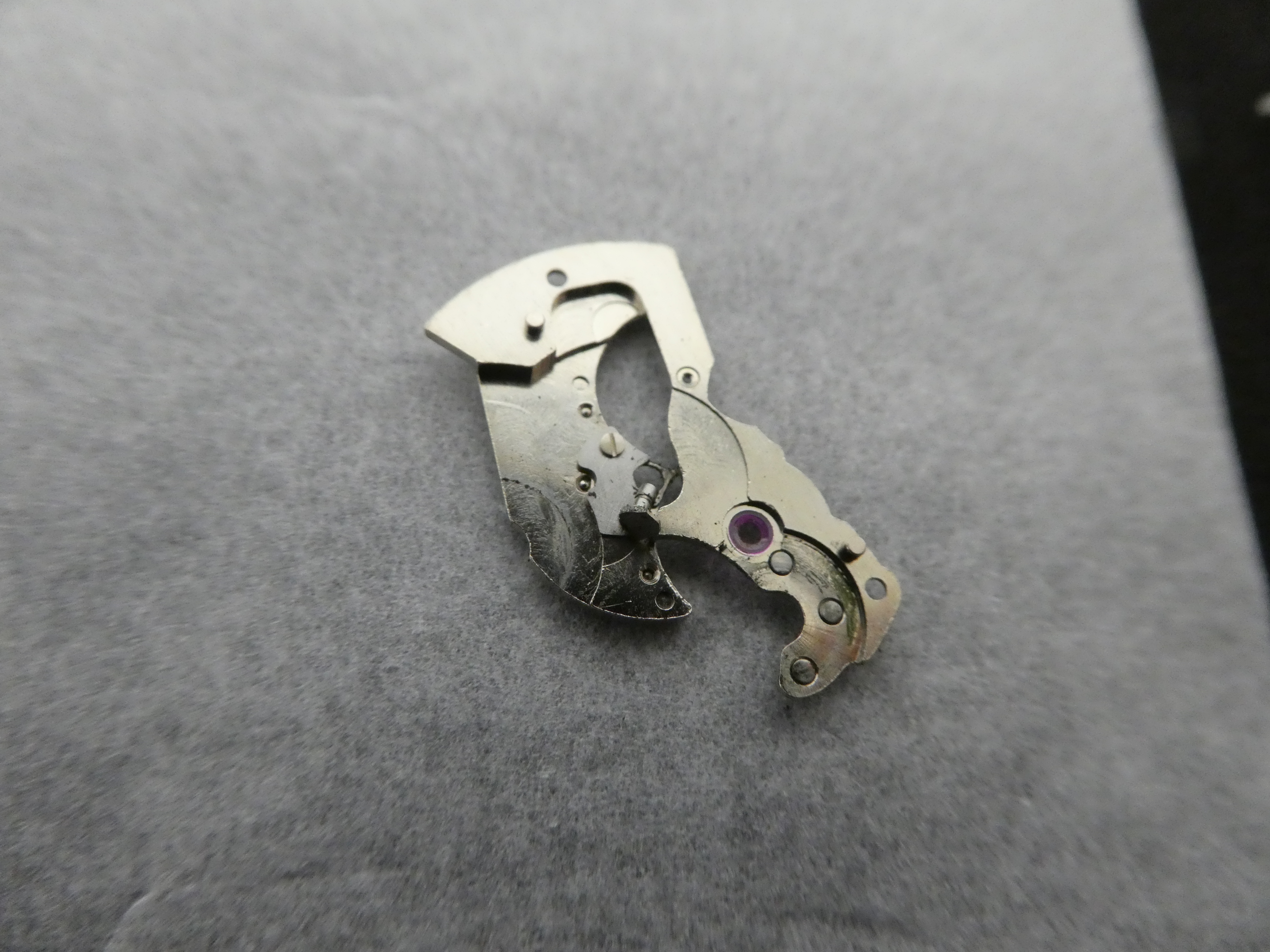 Service Zodiac Sea Wolf calibre 70-72 – Mitka's vintage watch service.