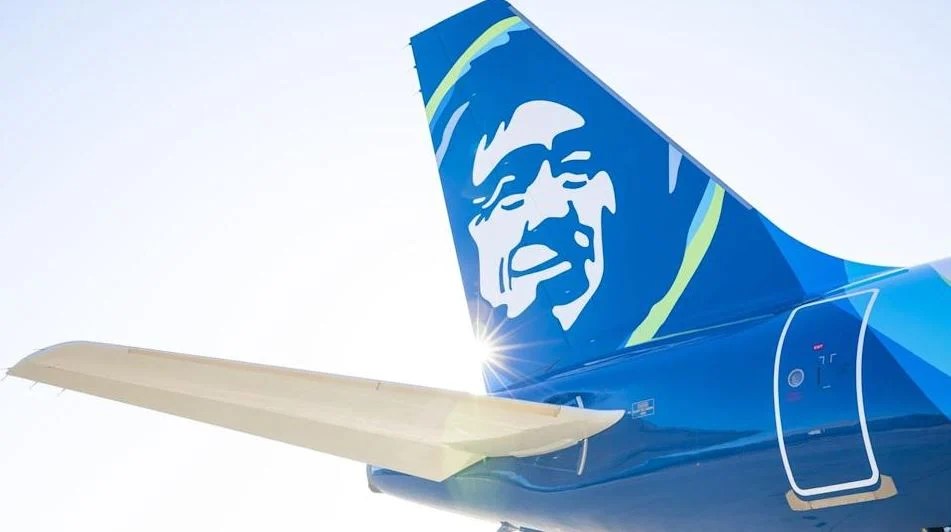 Seattle Lands First-Ever Nonstop Flight to Rome with Alaska Airlines