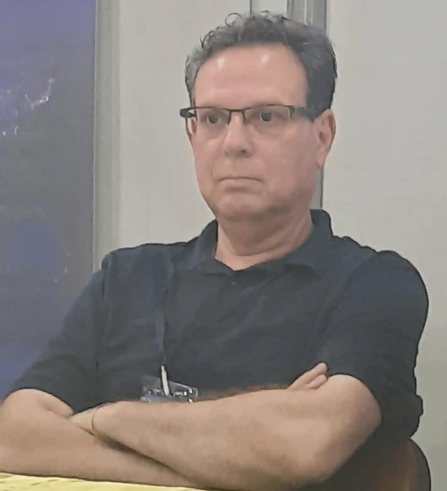 ينقذنا النسيانُ منّا    أحمد عمر زعبار