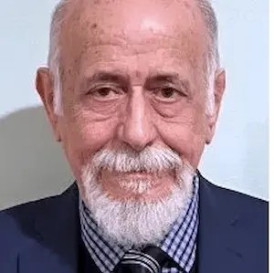 الوردة في اصيص القلب ✍️سالم الياس مدالو