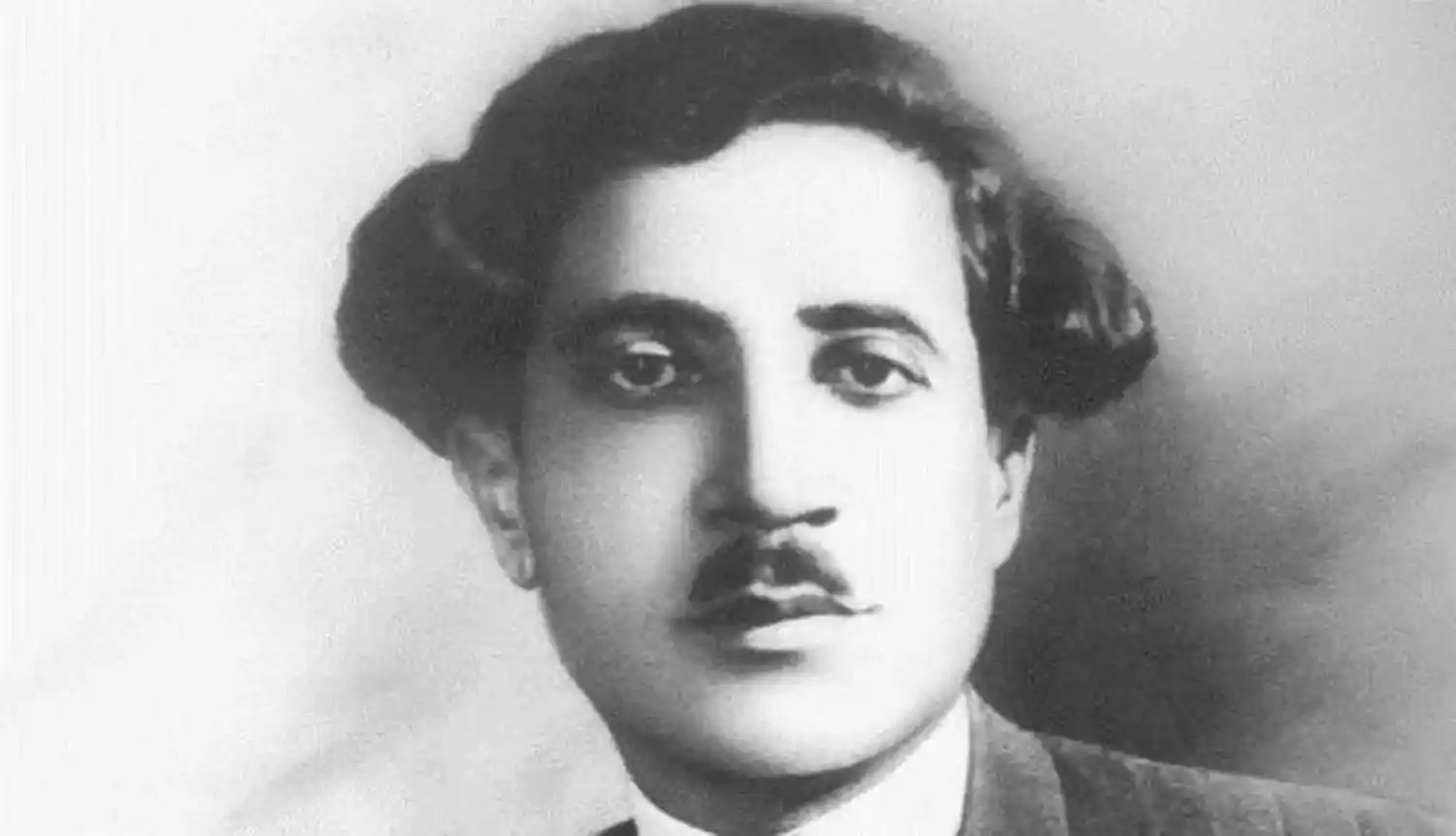 ما نُجِيبُ الأَبناءَ إِنْ سَأَلونا – إلياس أبو شبكة
