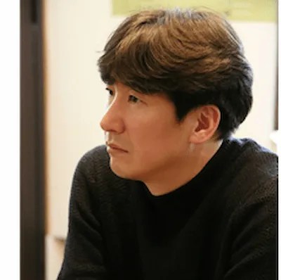 Who Passes By  /Byung Ho Kim