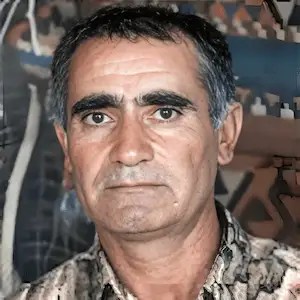 بين السـيرة والمؤلَّف / جواني عبدال