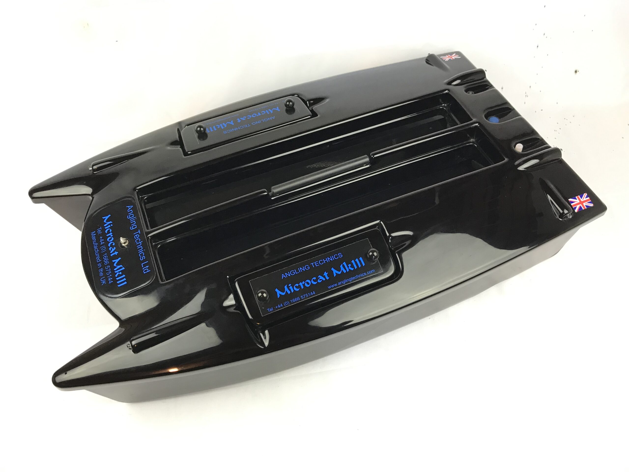 Angling Technics Microcat MK1 - Bateau De Pêche Radiocommandé Occasion