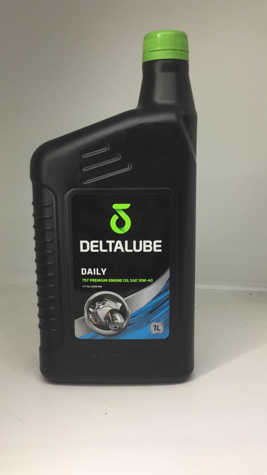 Deltalube Daily Manual Series Sae 10w/40 kemasan isi 800ML & 1 Liter