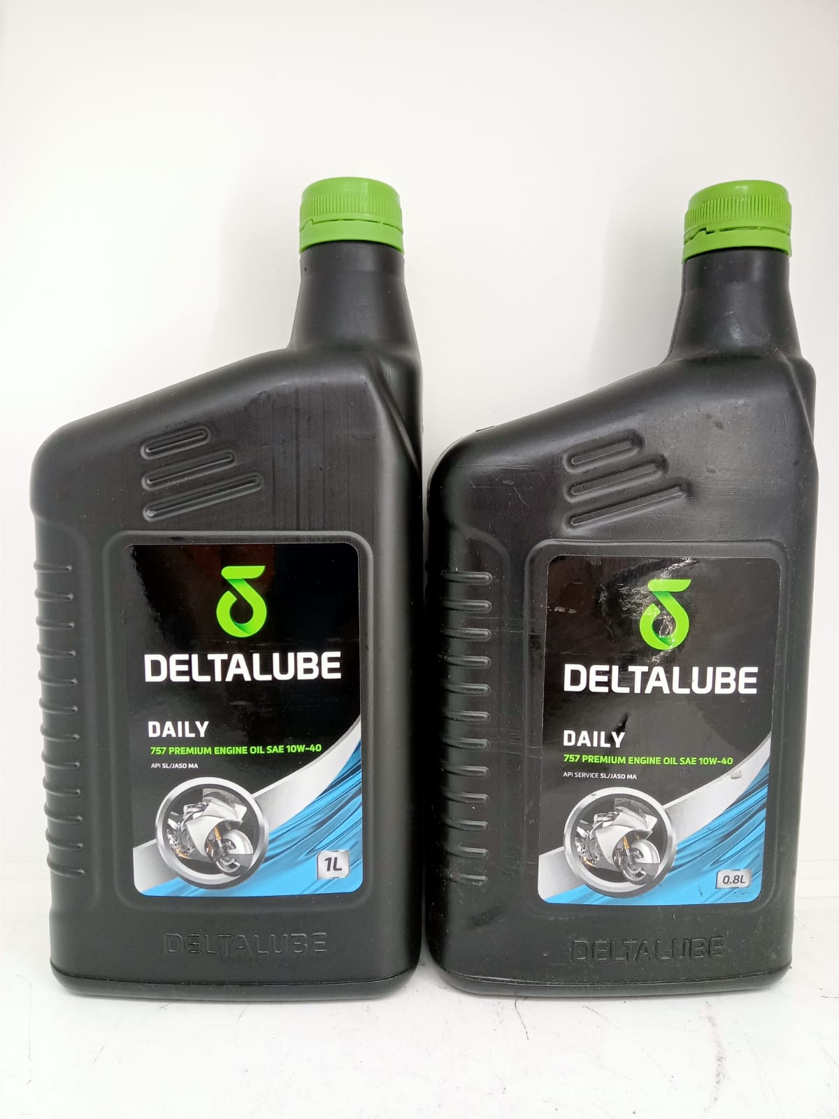 Deltalube Daily Manual Series Sae 10w/40 kemasan isi 800ML & 1 Liter