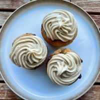 Karamelliseret ananas muffins