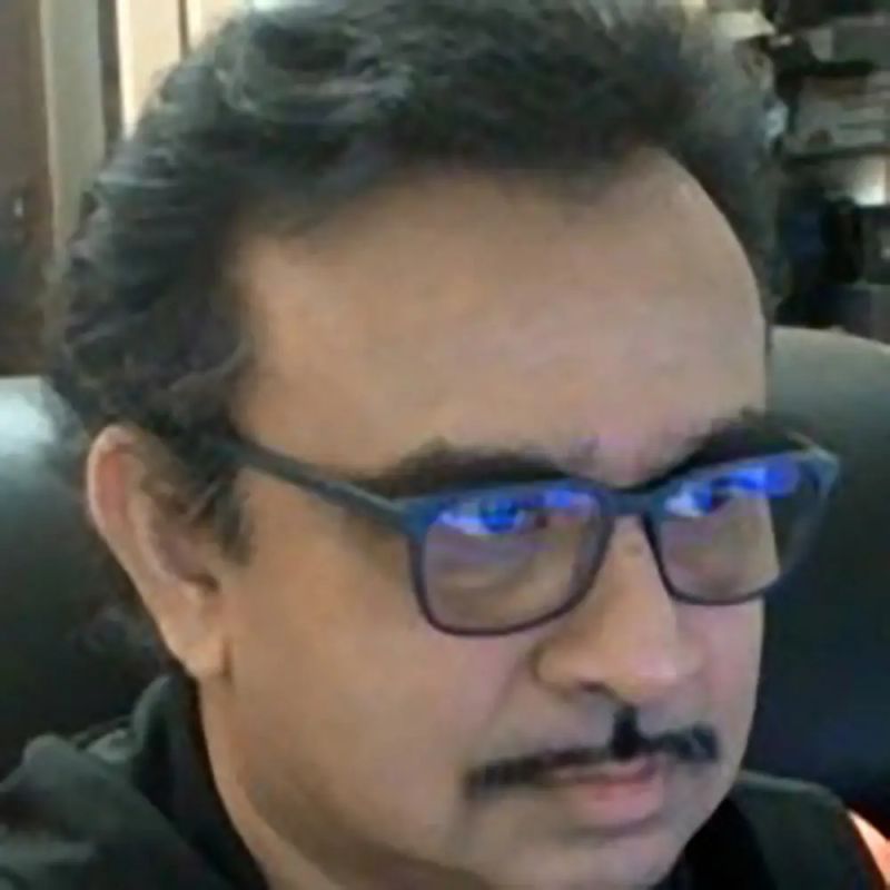 About Us Knowce - Dark Illustrations - Modern 4K Collection