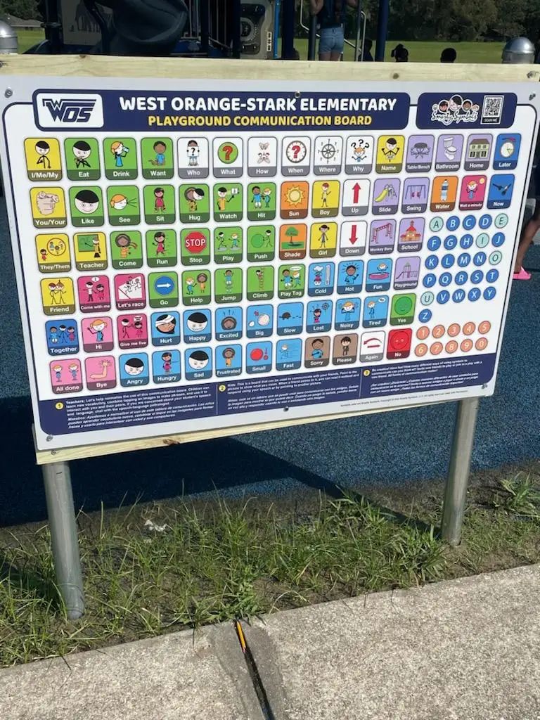 Playground Communication Board - Elegant Colorful Picture - Ultra HD