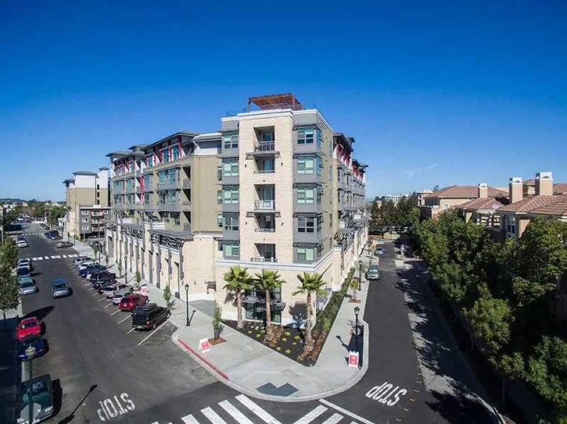 Emerald City Engineers Licensed - Best Abstract Backgrounds in Ultra HD