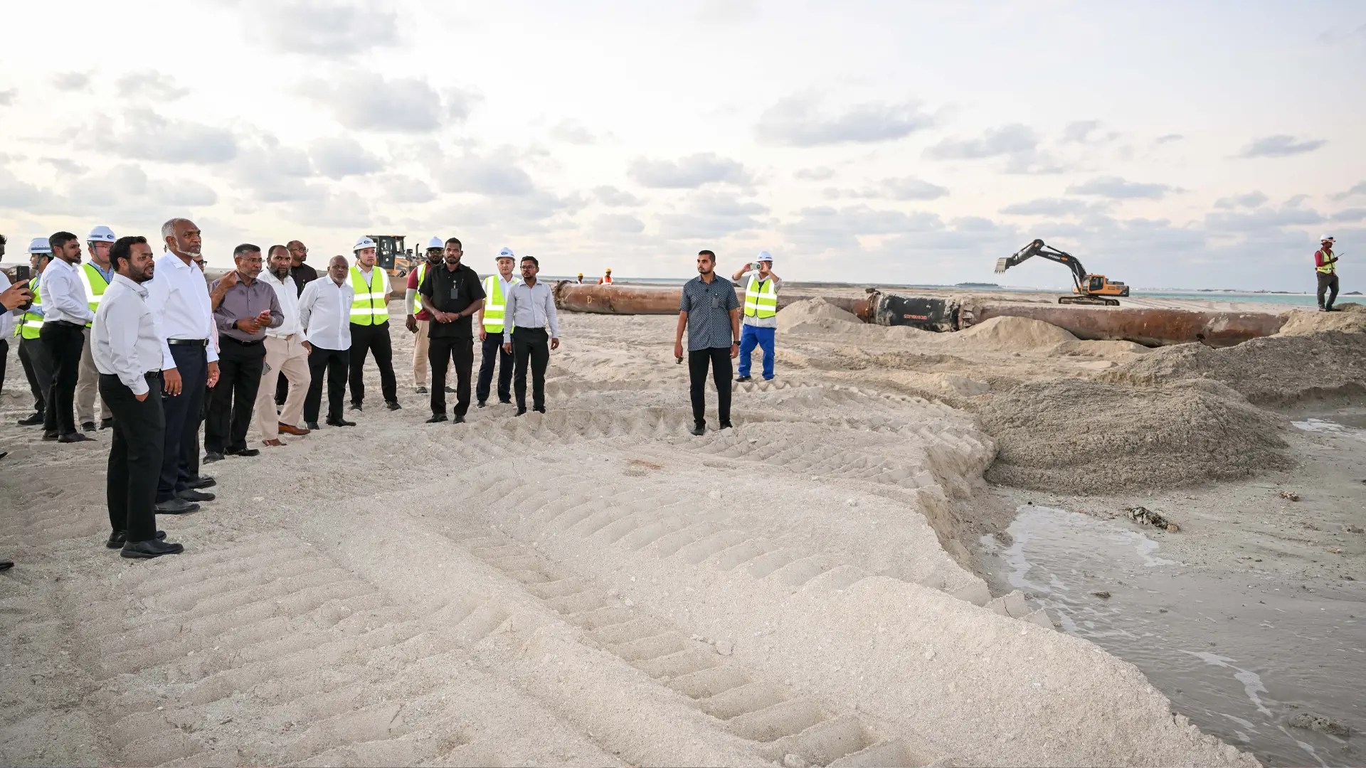 President Muizzu Reviews Progress on Maldives’ Largest Housing Reclamation Project