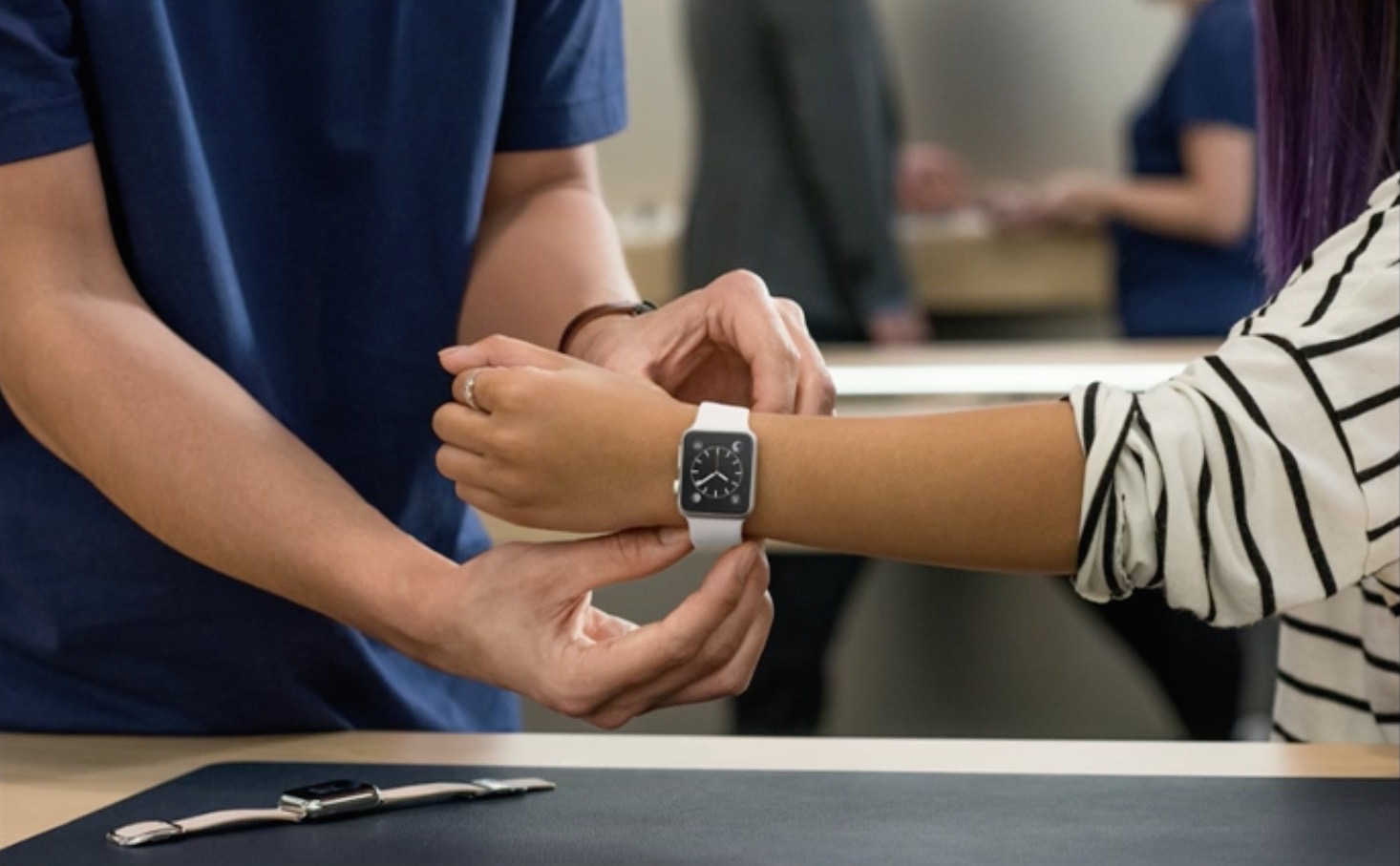 Apple Watchの発売日は4月24日から！予約と展示も10日から開始！