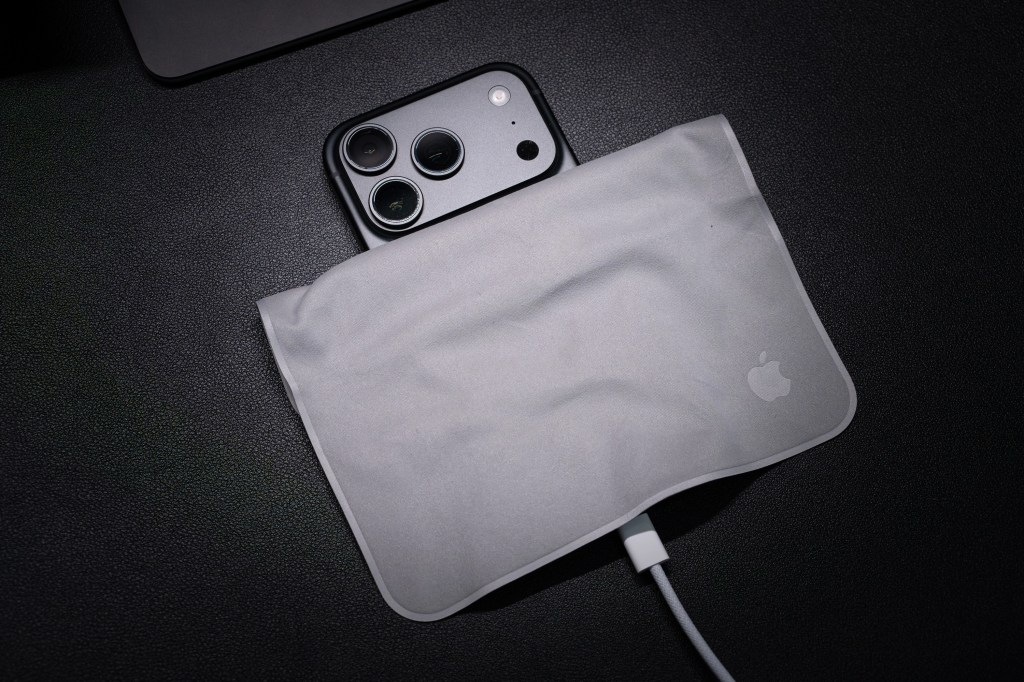iPhone 18 Pro発売記念セール、Anker充電器・モバイルバッテリーなど最大45%オフに