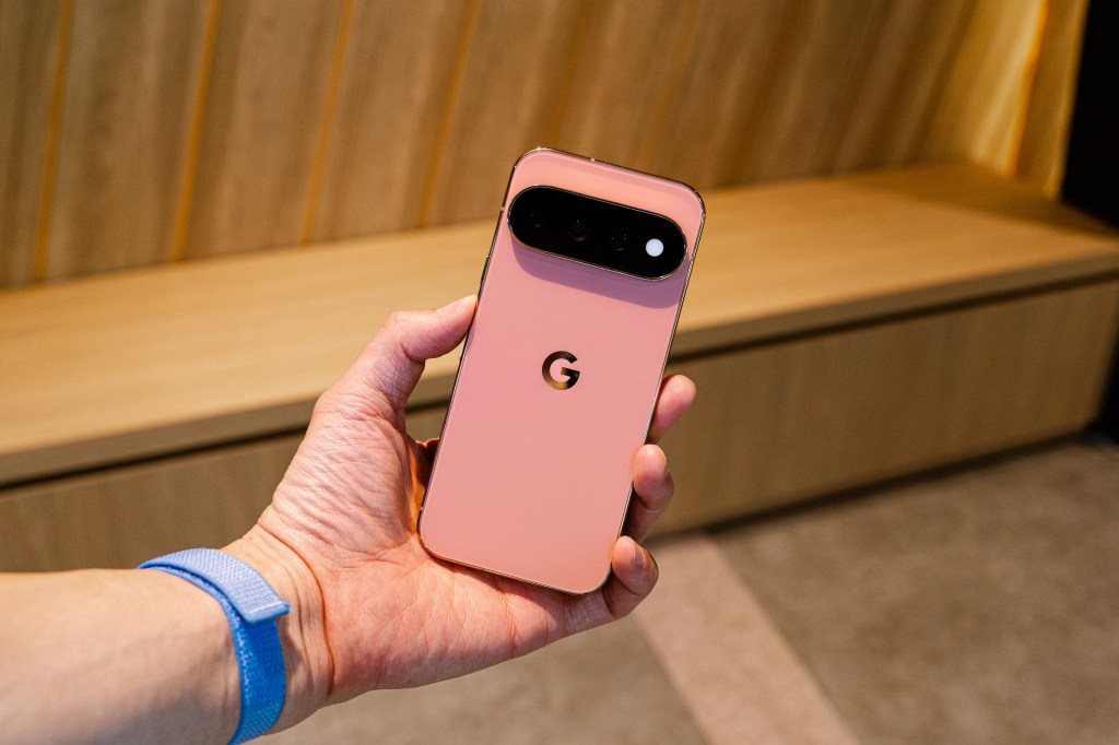 速報：Google Pixel 11 Proが発売。大切な通知を光で知らせる「HiLight」搭載、最大120倍AIズームも