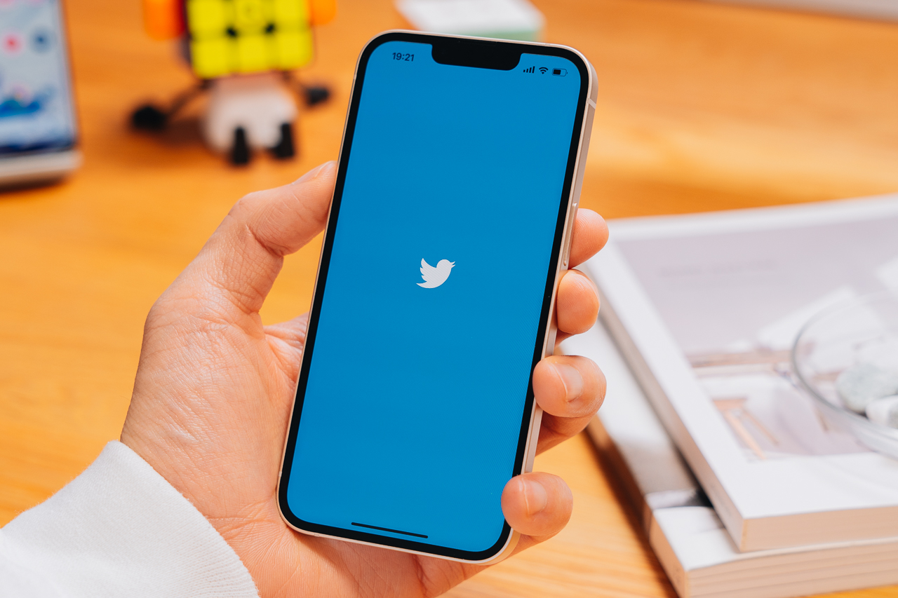 TwitterはApp Storeから消えない。イーロンマスクがApple本社を訪問、誤解が解けたとツイート