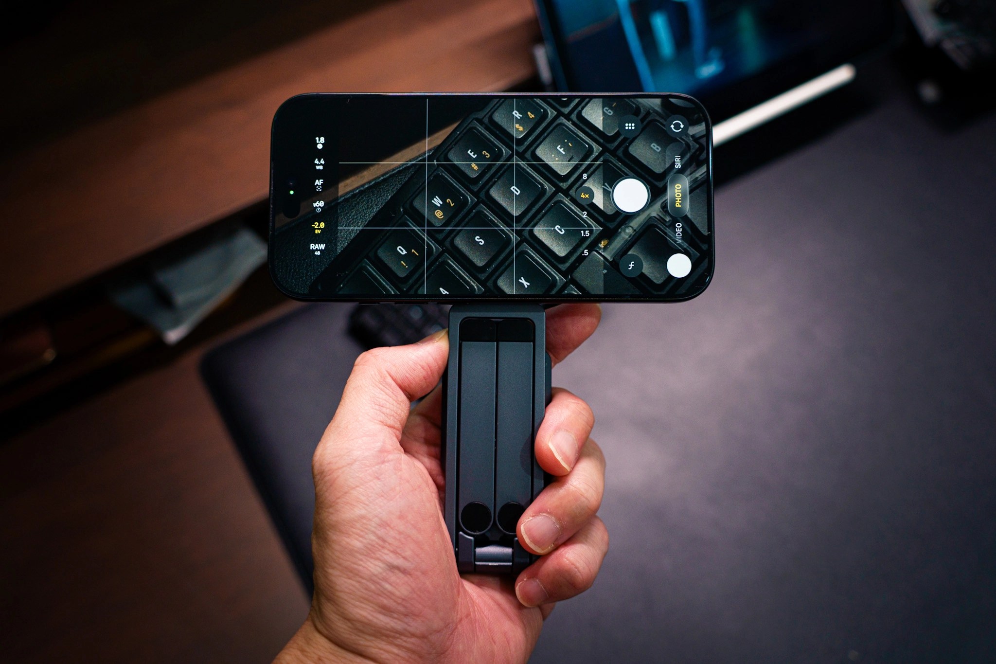 付けっぱなしでOK。Ulanziのスマホ三脚「MA60」が2,575円に：Amazonプライム感謝祭