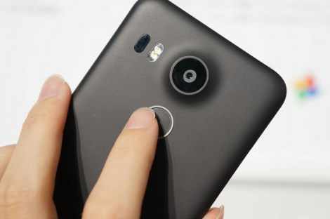 スマホの指紋認証で画面ロックの利用率は90％超に