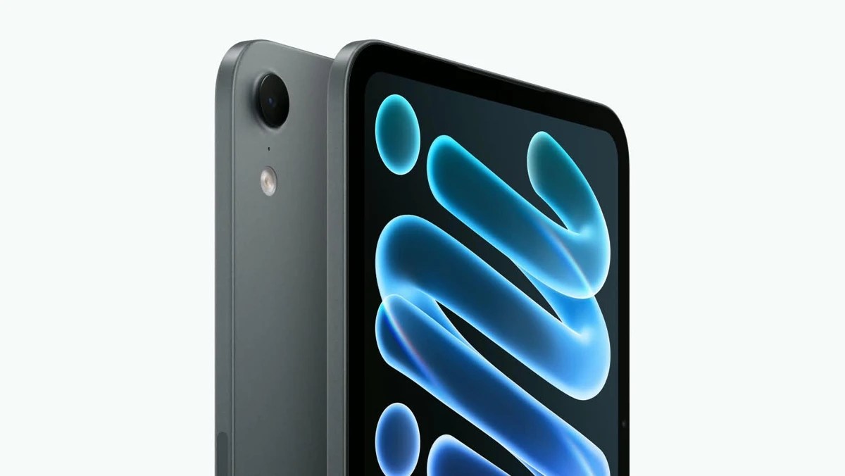 iPad mini OLED in Midnight colour showing the rear camera